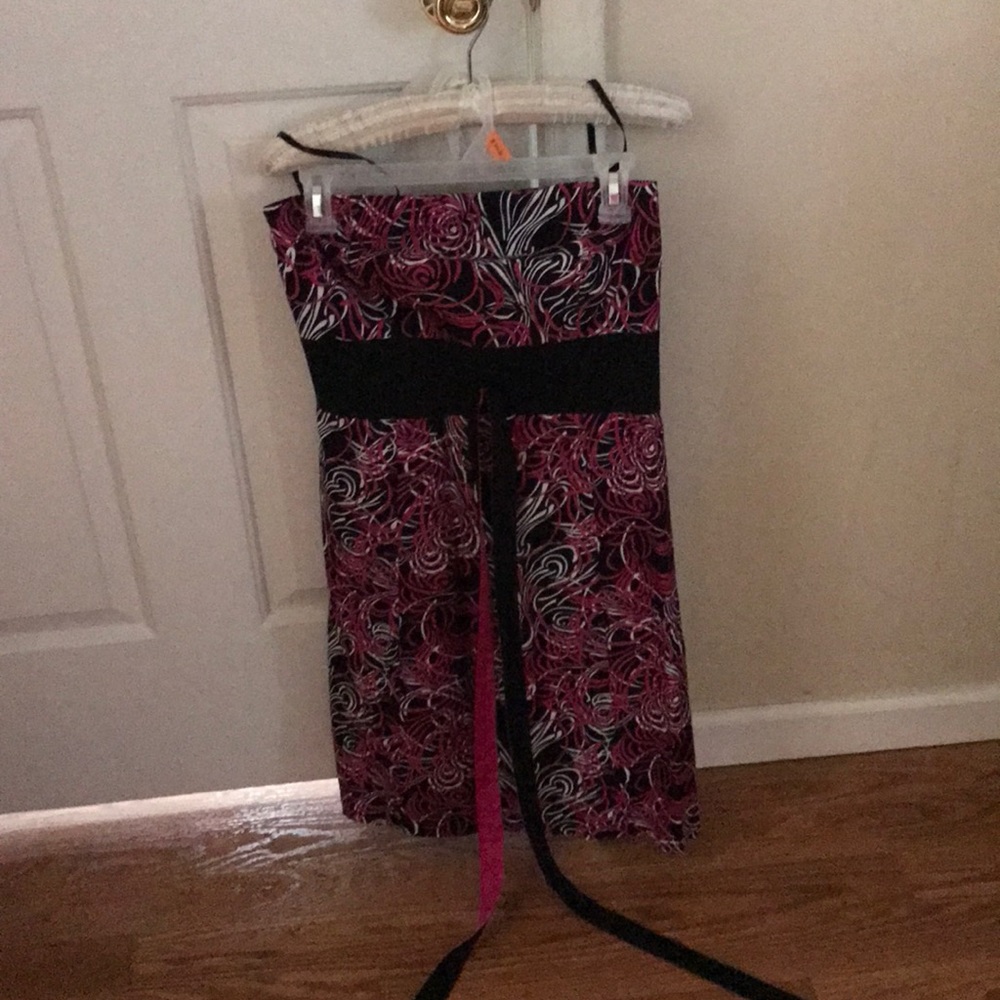 Very smart strapless dress